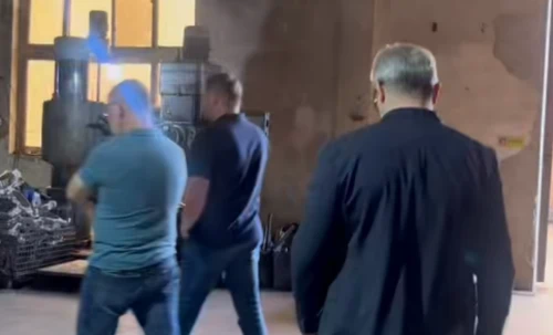 Russian Client Factory Tour: The Pre-Cast vs. Machined Lug Hole Debate